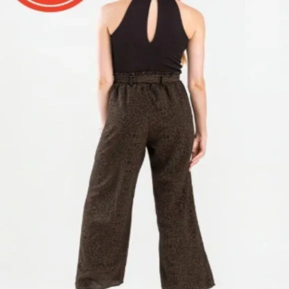 Francesca’s Jumpsuit Black and Olive Leopard Medium - Picture 6 of 6